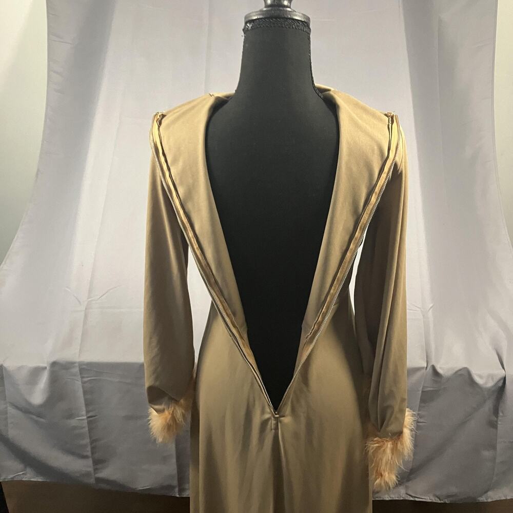 Vintage Beige Maxi Dress Womens Medium 70s Mod Long Sleeve Fur Cuff Evening Gown - Picture 16 of 16